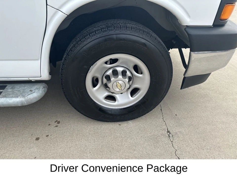 2024 Chevrolet Express - Image 15 of 21