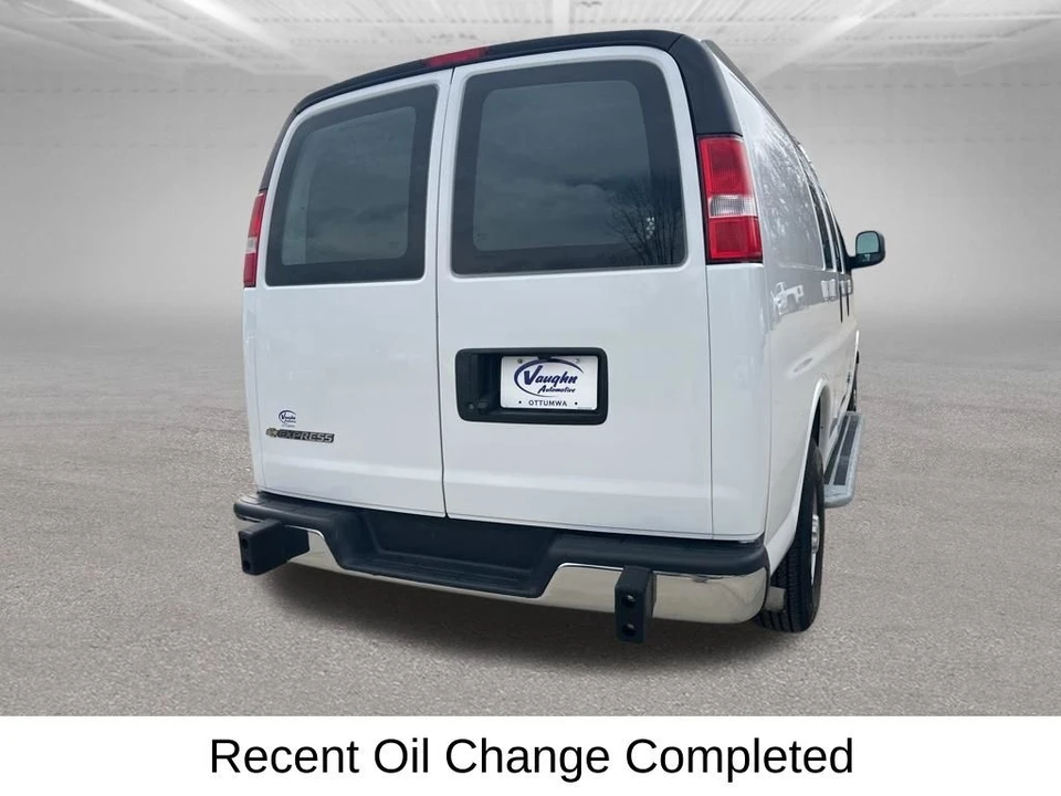 2024 Chevrolet Express - Image 12 of 21