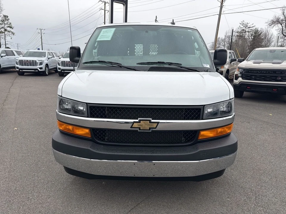2024 Chevrolet Express - Image 8 of 12