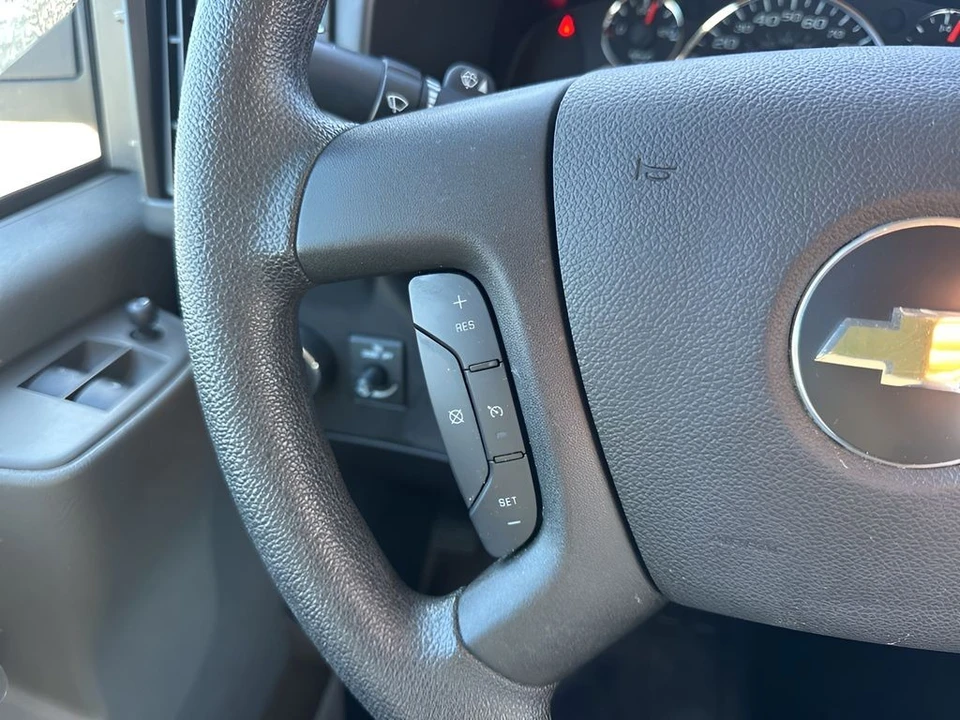 2024 Chevrolet Express - Image 13 of 21