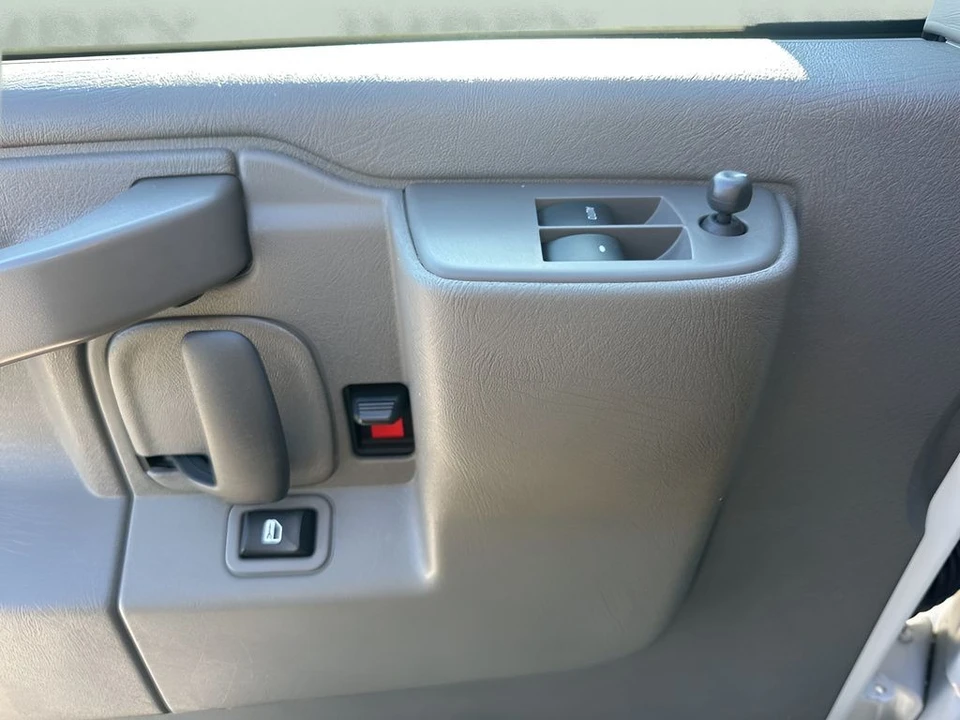 2024 Chevrolet Express - Image 21 of 21