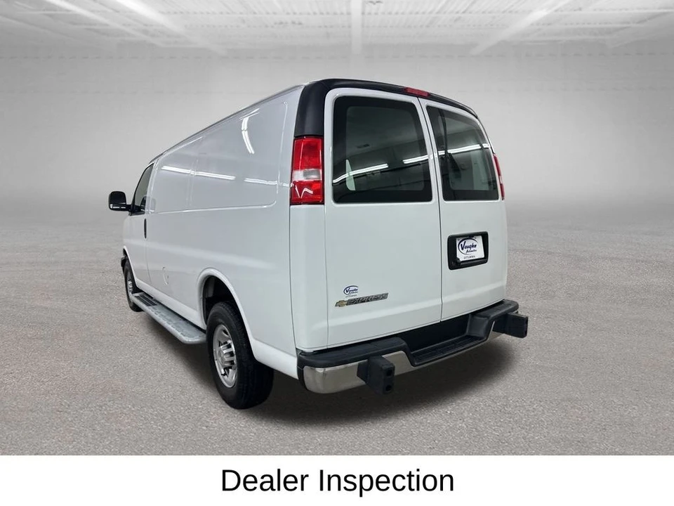 2024 Chevrolet Express - Image 9 of 21