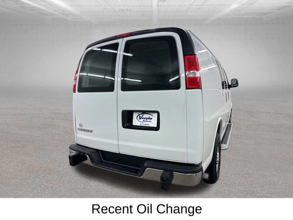 2024 Chevrolet Express - Image 12 of 21
