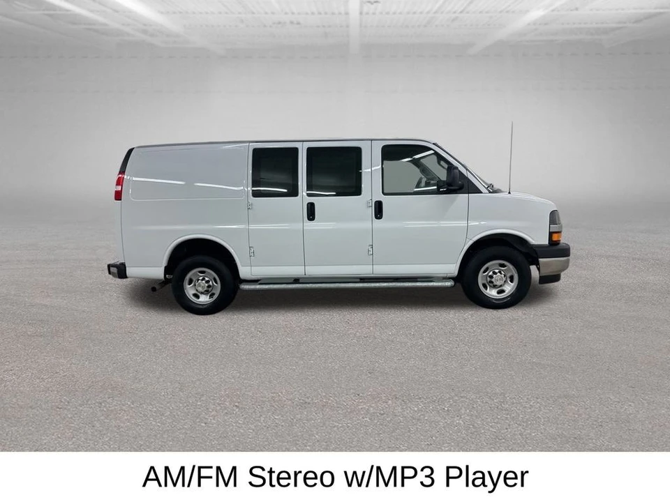 2024 Chevrolet Express - Image 14 of 21