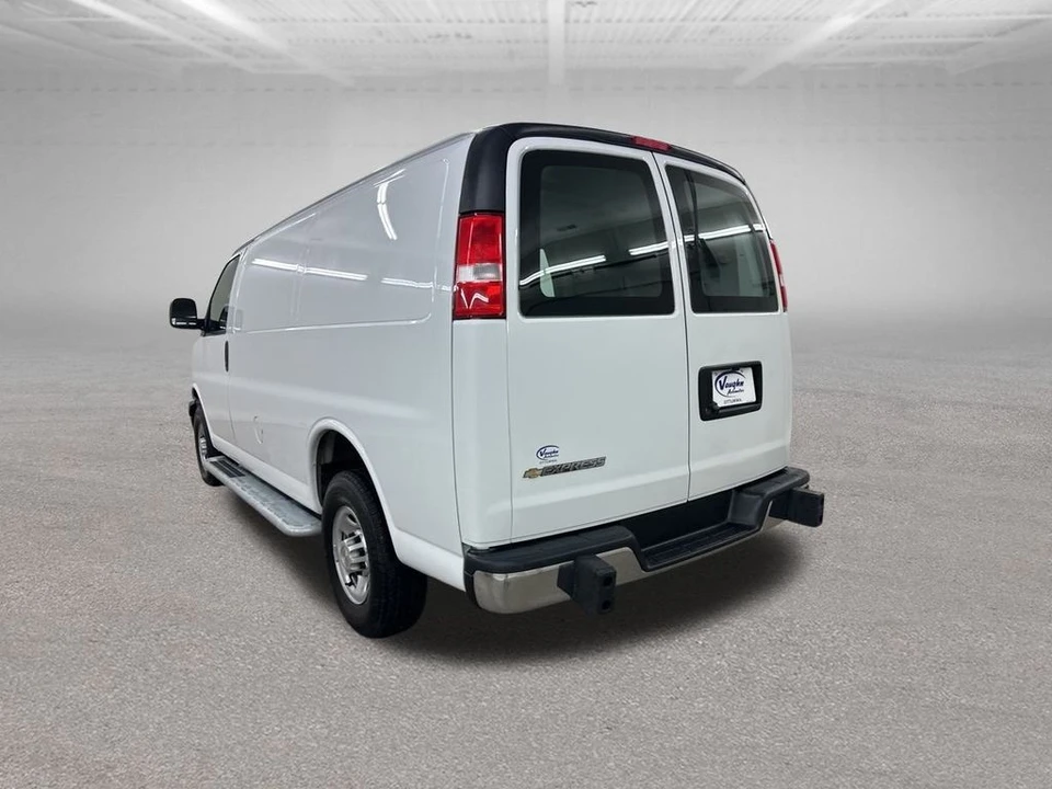 2024 Chevrolet Express - Image 9 of 12