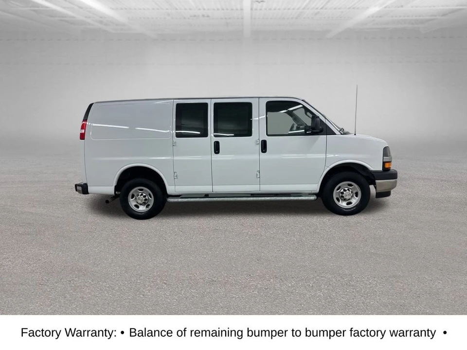 2024 Chevrolet Express - Image 14 of 21
