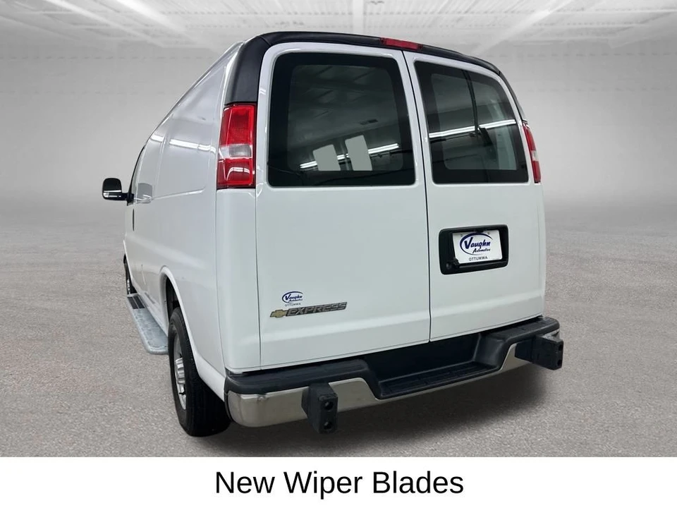 2024 Chevrolet Express - Image 10 of 21