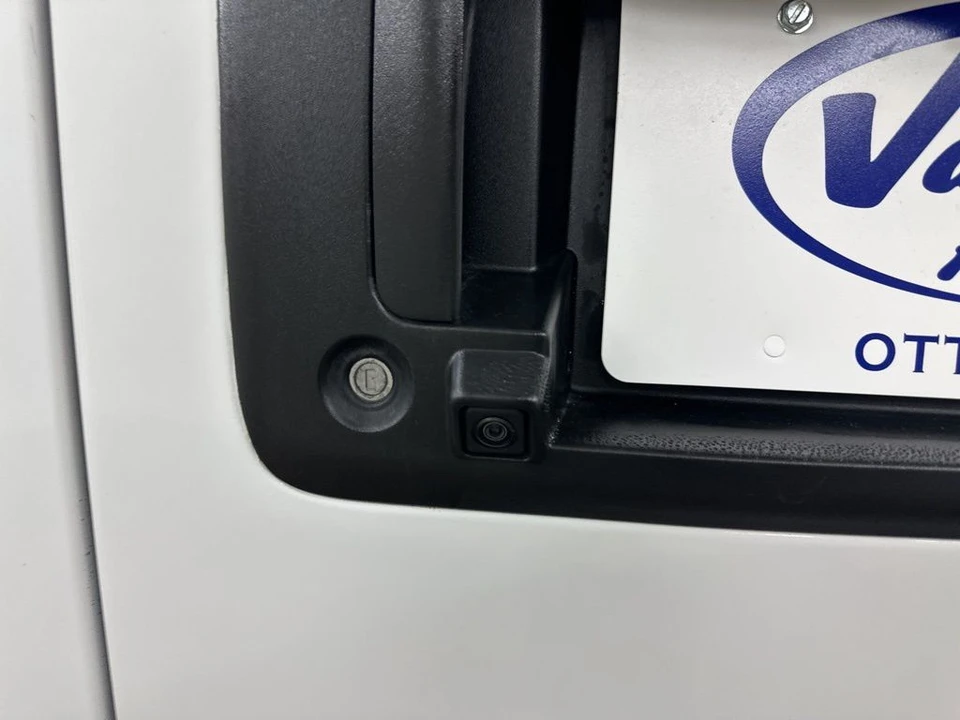 2024 Chevrolet Express - Image 16 of 21