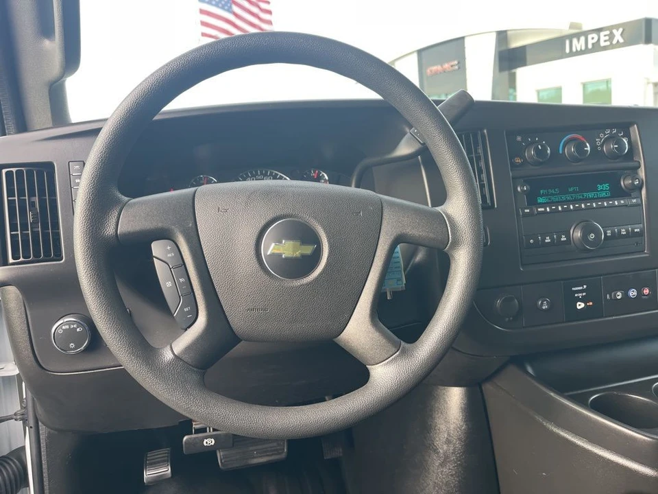 2024 Chevrolet Express - Image 11 of 21