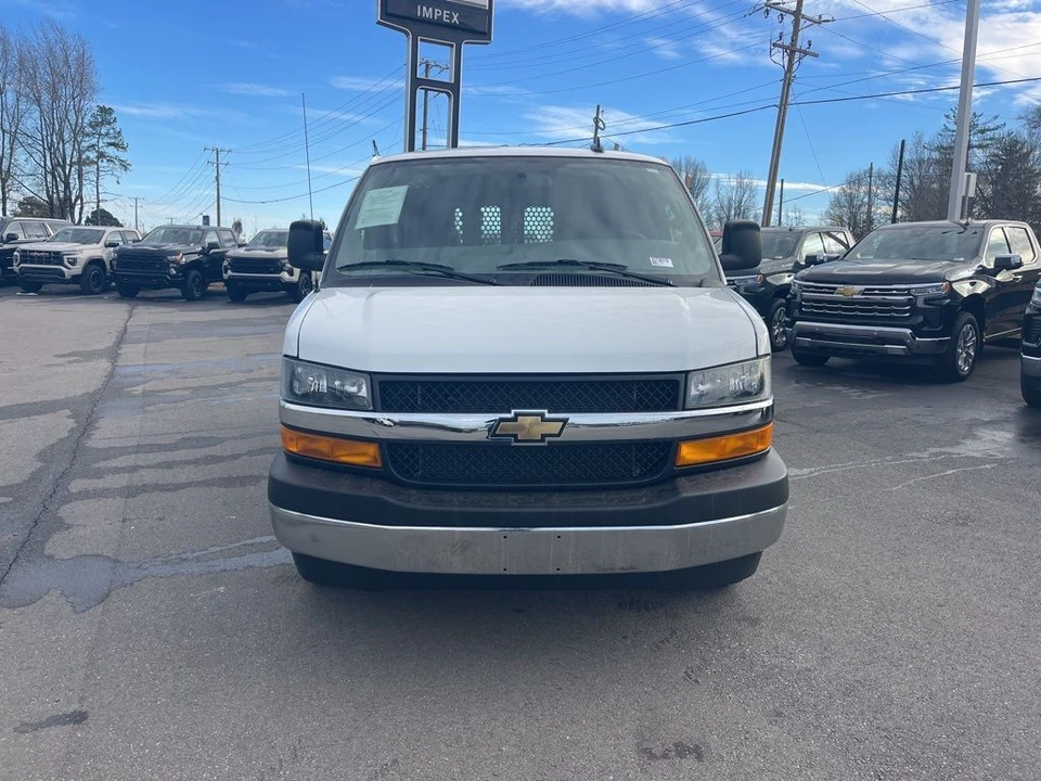 2024 Chevrolet Express - Image 8 of 21