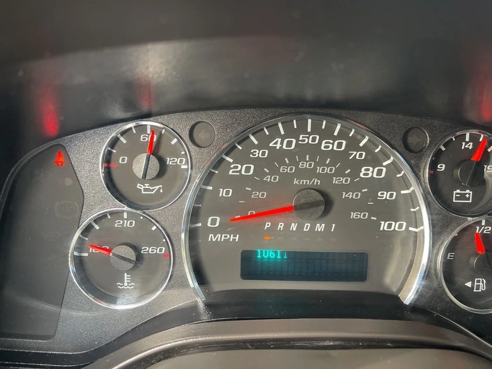 2024 Chevrolet Express - Image 16 of 21