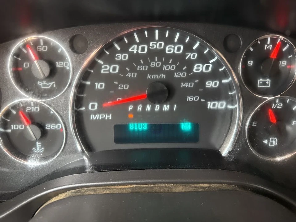 2024 Chevrolet Express - Image 18 of 21
