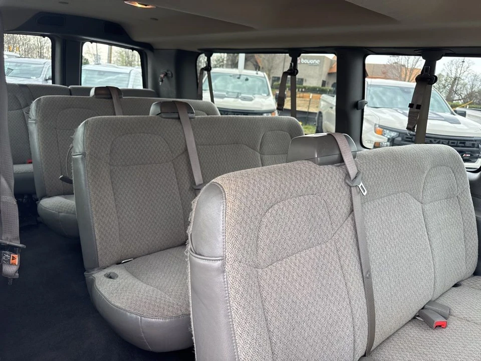 2024 Chevrolet Express - Image 12 of 21