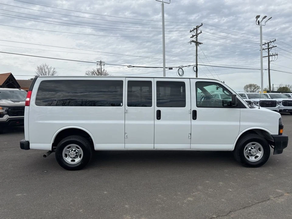2024 Chevrolet Express - Image 6 of 21