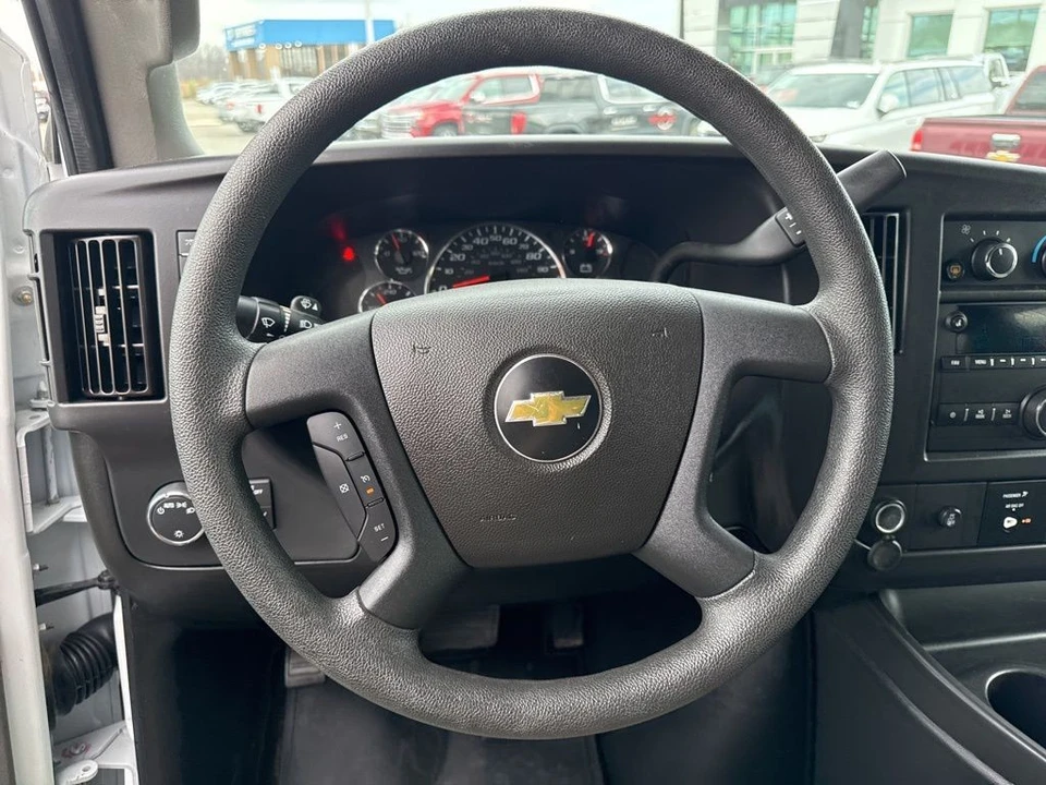 2024 Chevrolet Express - Image 11 of 21