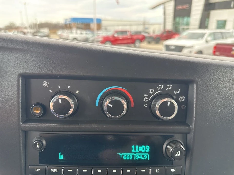 2024 Chevrolet Express - Image 16 of 21