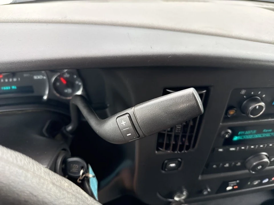 2024 Chevrolet Express - Image 14 of 21