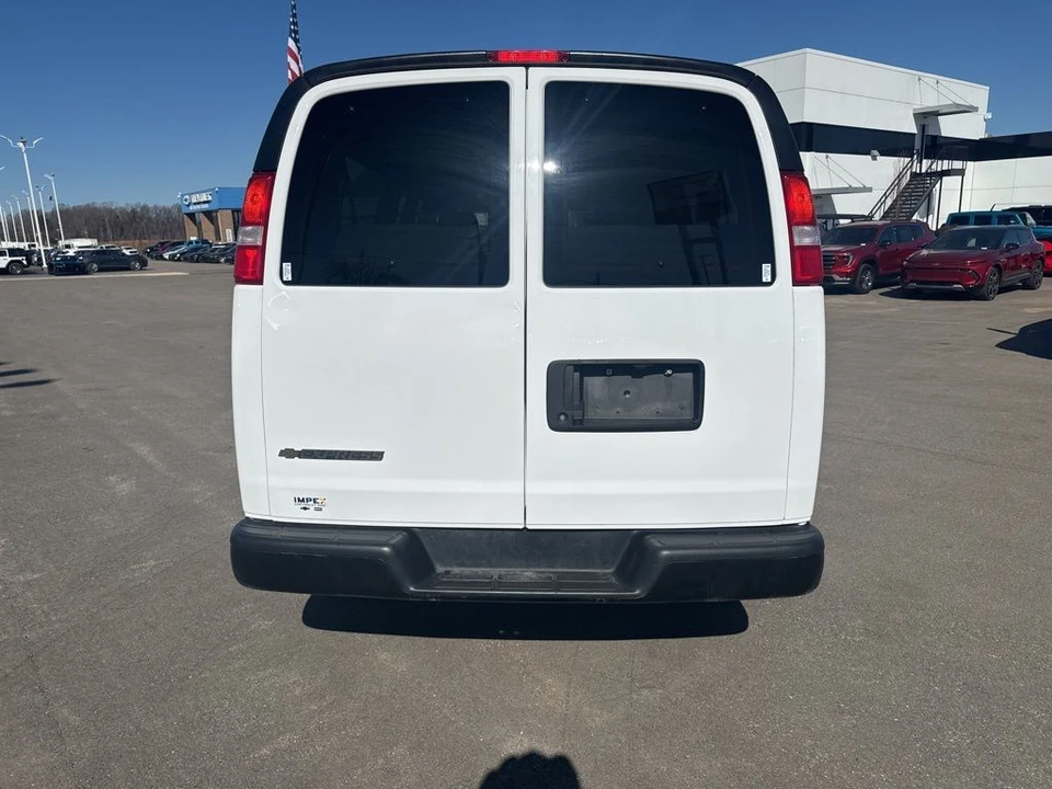 2024 Chevrolet Express - Image 4 of 12