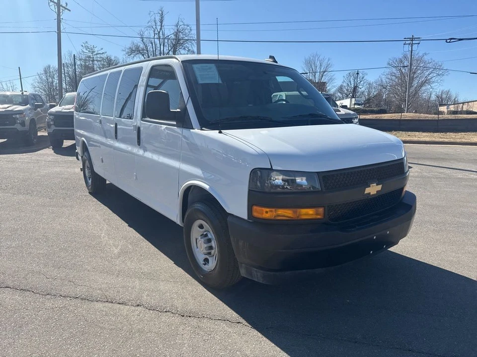 2024 Chevrolet Express - Image 7 of 12