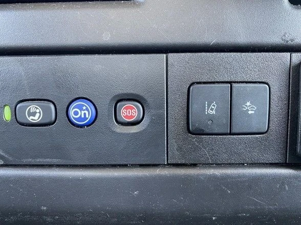 2024 Chevrolet Express - Image 28 of 31