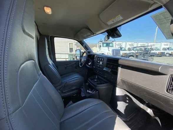 2024 Chevrolet Express - Image 22 of 31