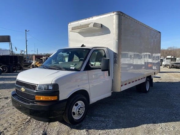 2024 Chevrolet Express - Image 4 of 21