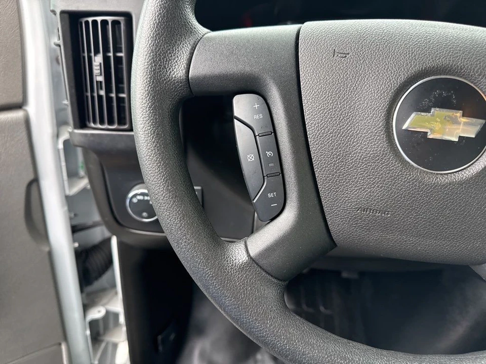 2024 Chevrolet Express - Image 12 of 21