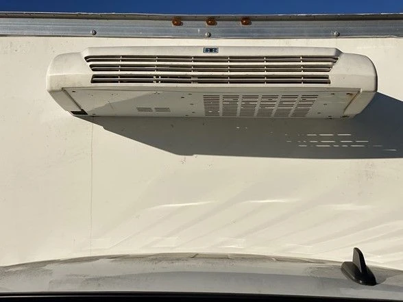 2024 Chevrolet Express - Image 18 of 21