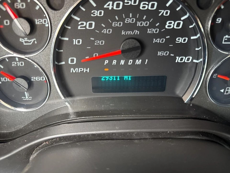 2024 Chevrolet Express - Image 18 of 21