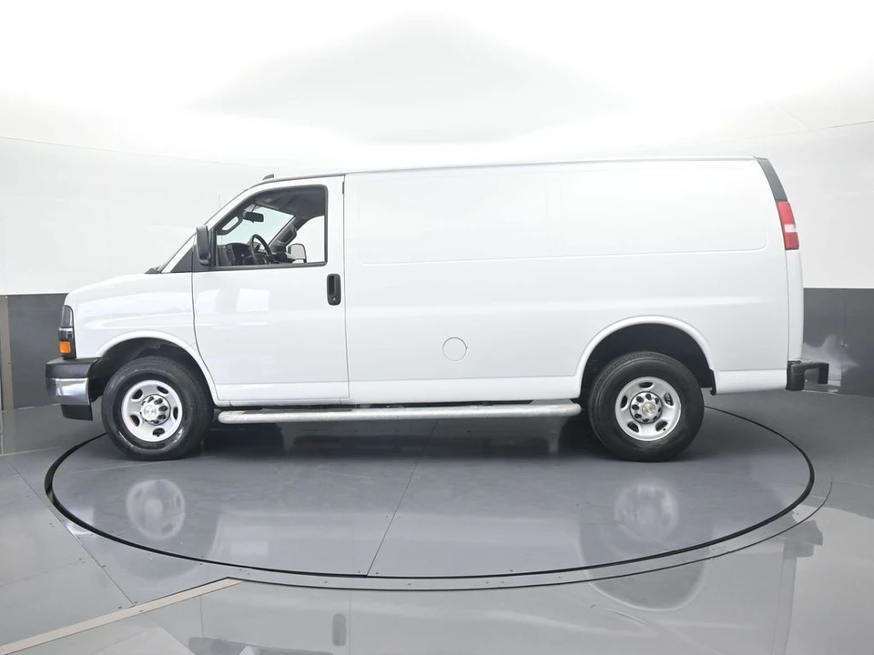 2024 Chevrolet Express - Image 3 of 12