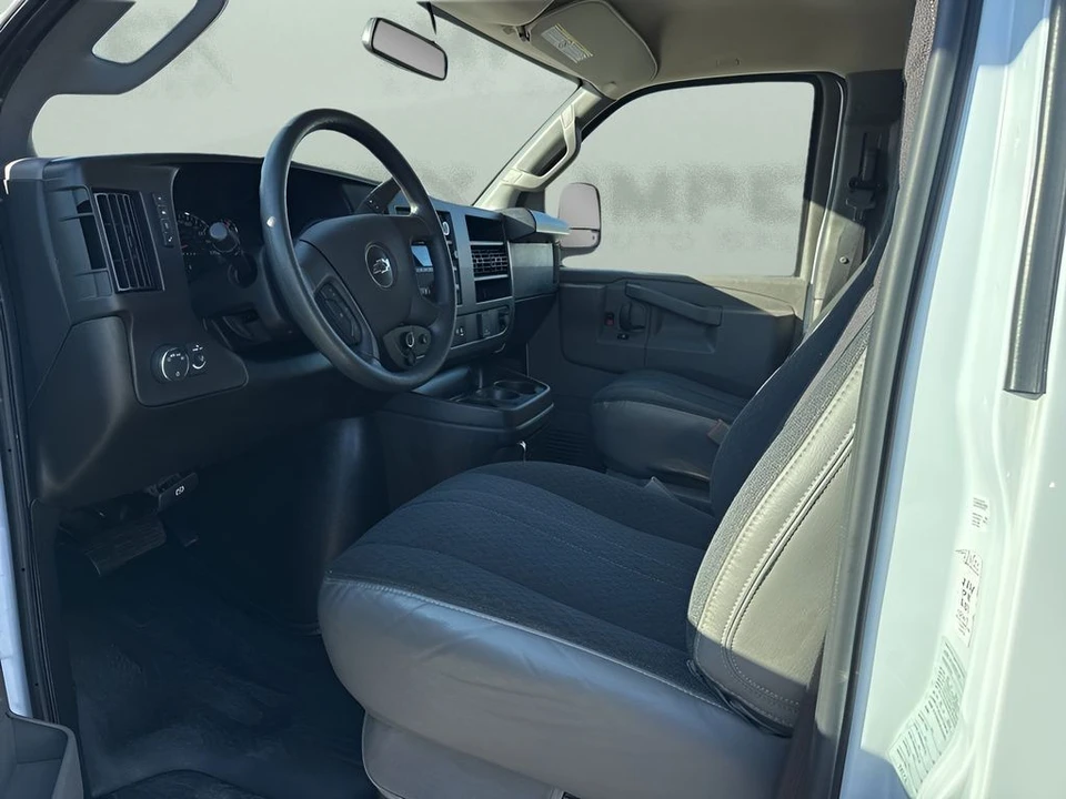 2024 Chevrolet Express - Image 9 of 12