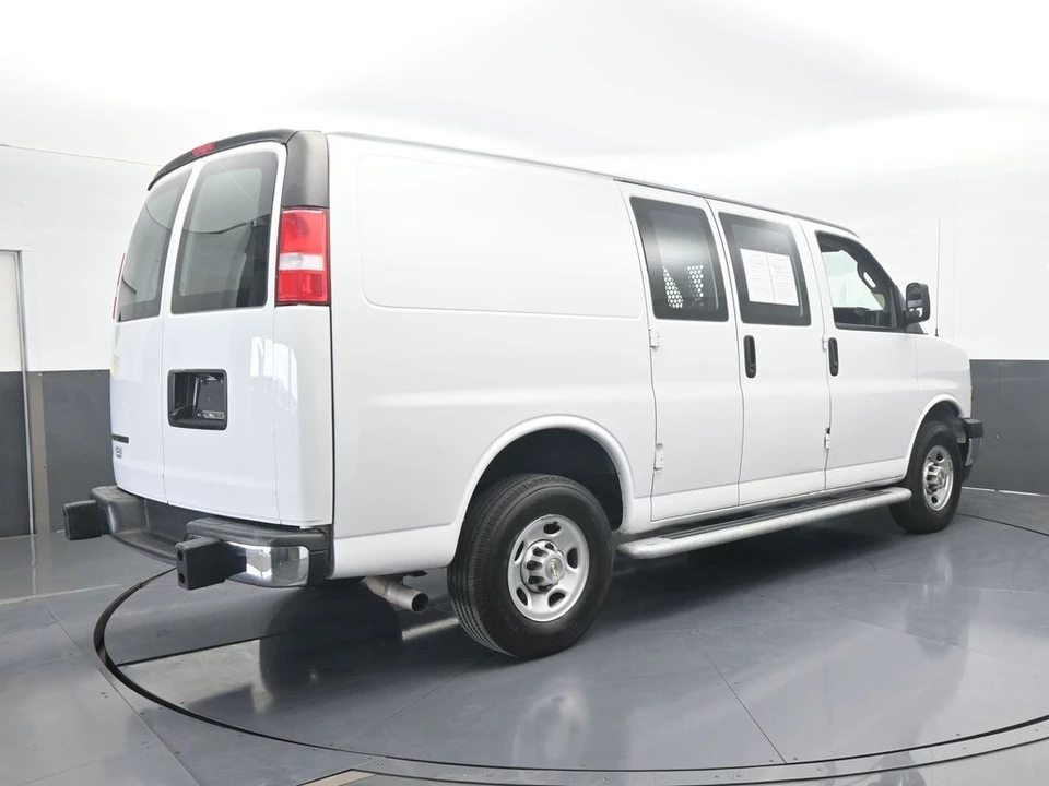 2024 Chevrolet Express - Image 6 of 12