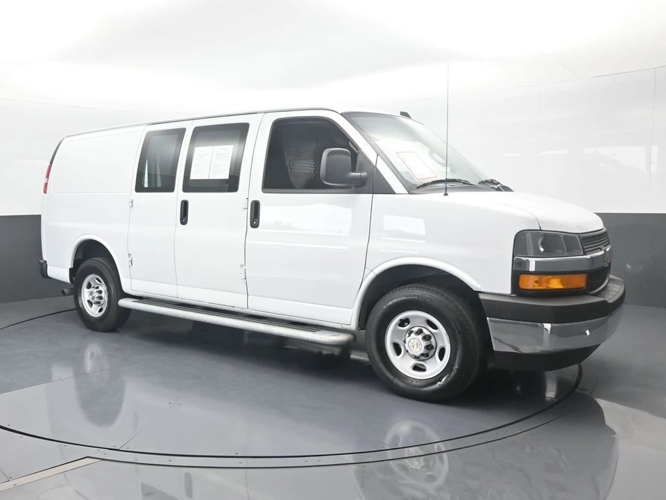 2024 Chevrolet Express - Image 8 of 12