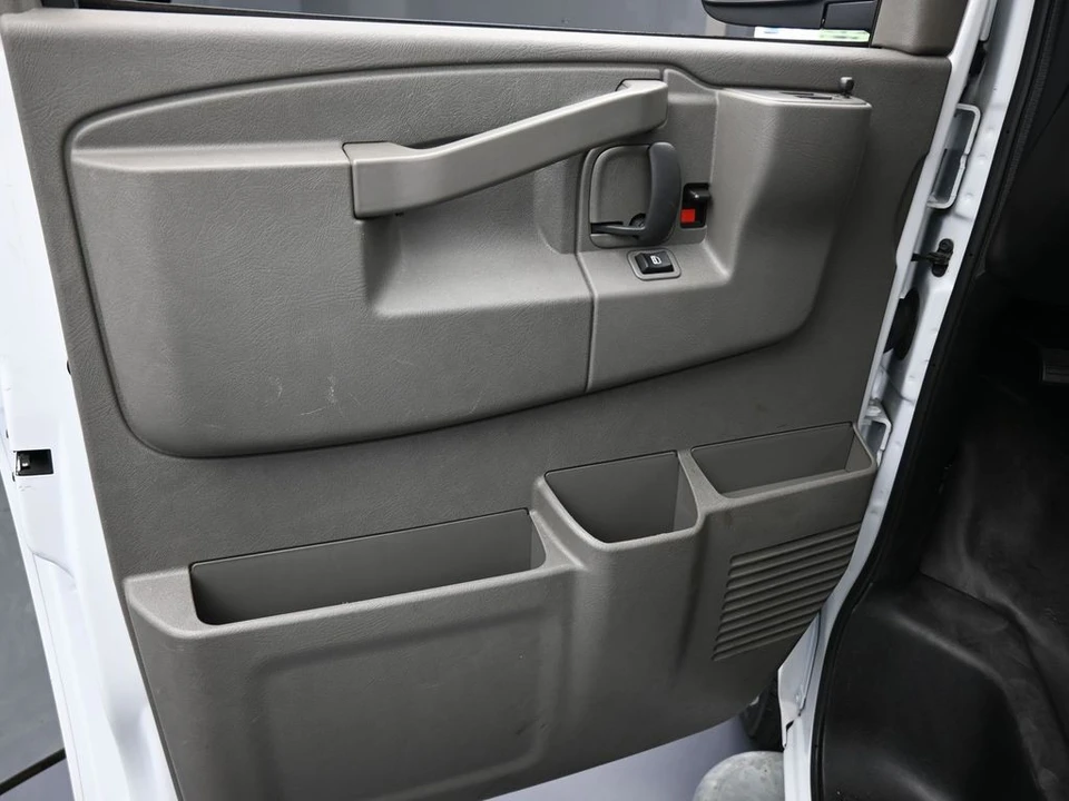2024 Chevrolet Express - Image 12 of 12