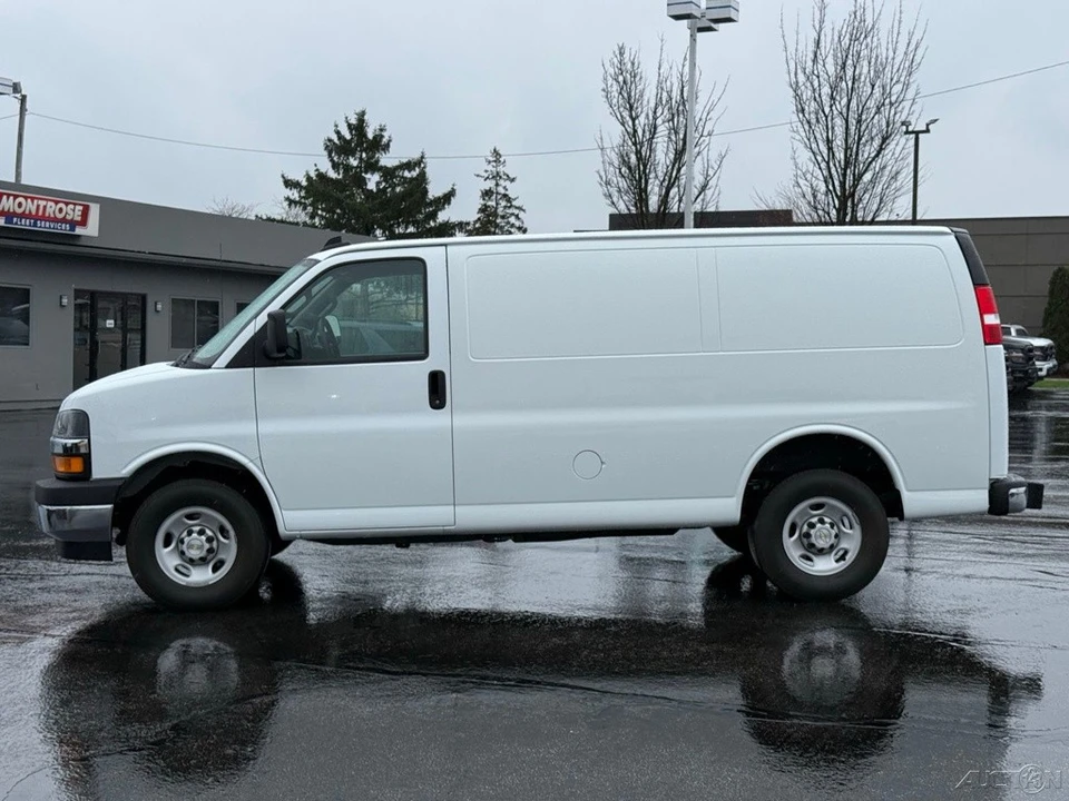 2024 Chevrolet Express - Image 6 of 12