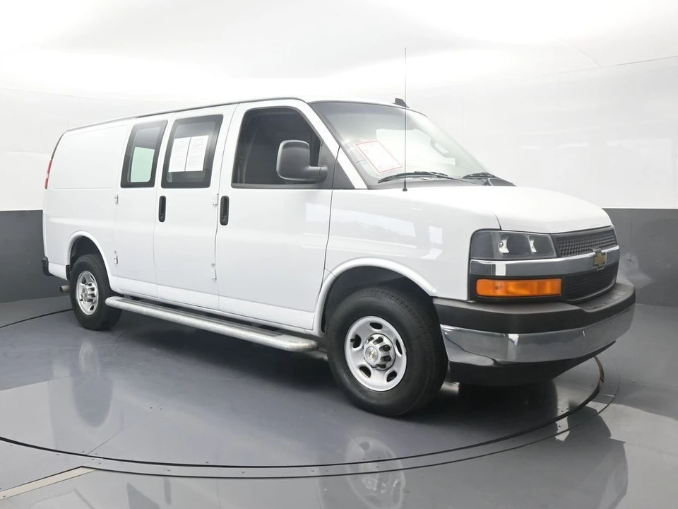 2024 Chevrolet Express - Image 8 of 12