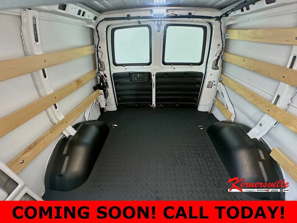 2024 Chevrolet Express - Image 13 of 21