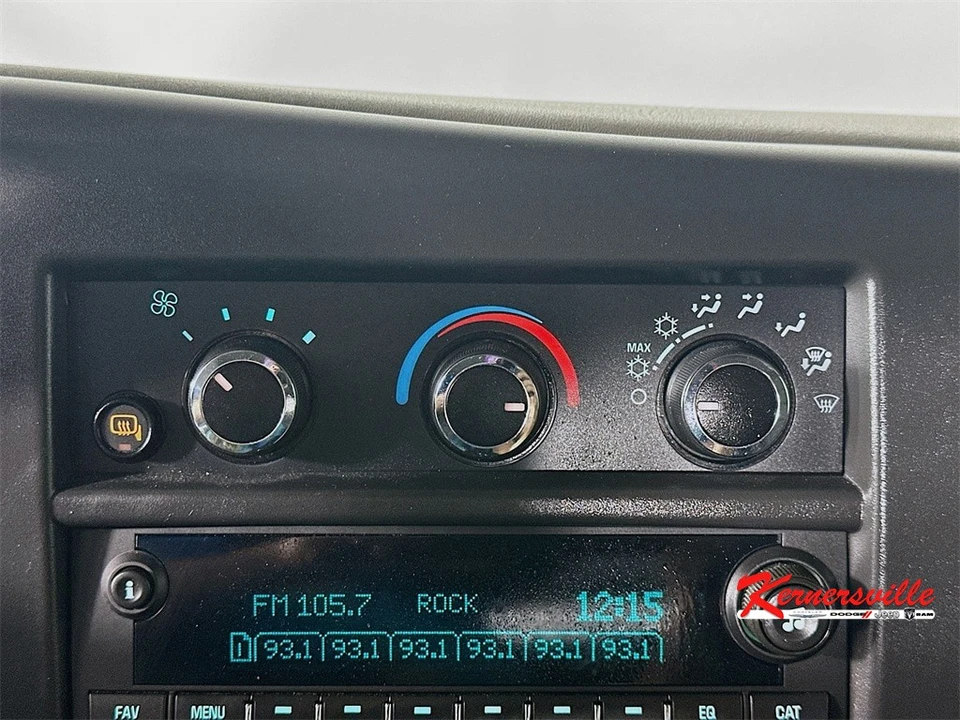2024 Chevrolet Express - Image 18 of 21