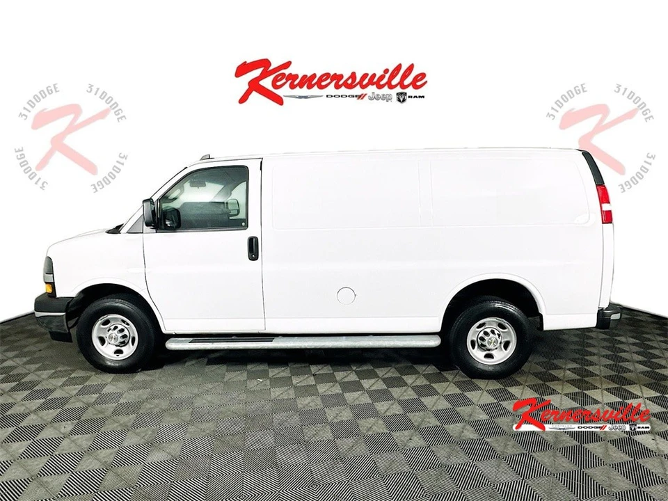 2024 Chevrolet Express - Image 4 of 21