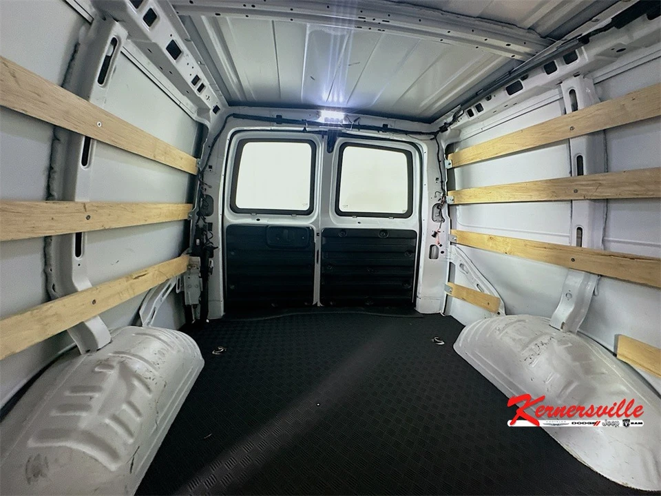 2024 Chevrolet Express - Image 13 of 21