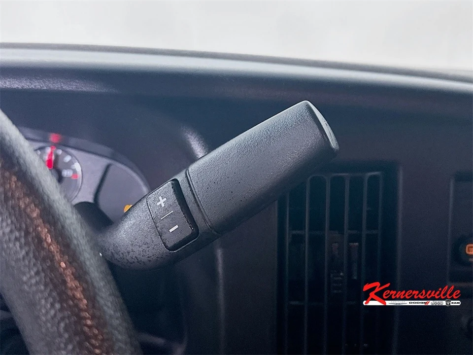 2024 Chevrolet Express - Image 16 of 21