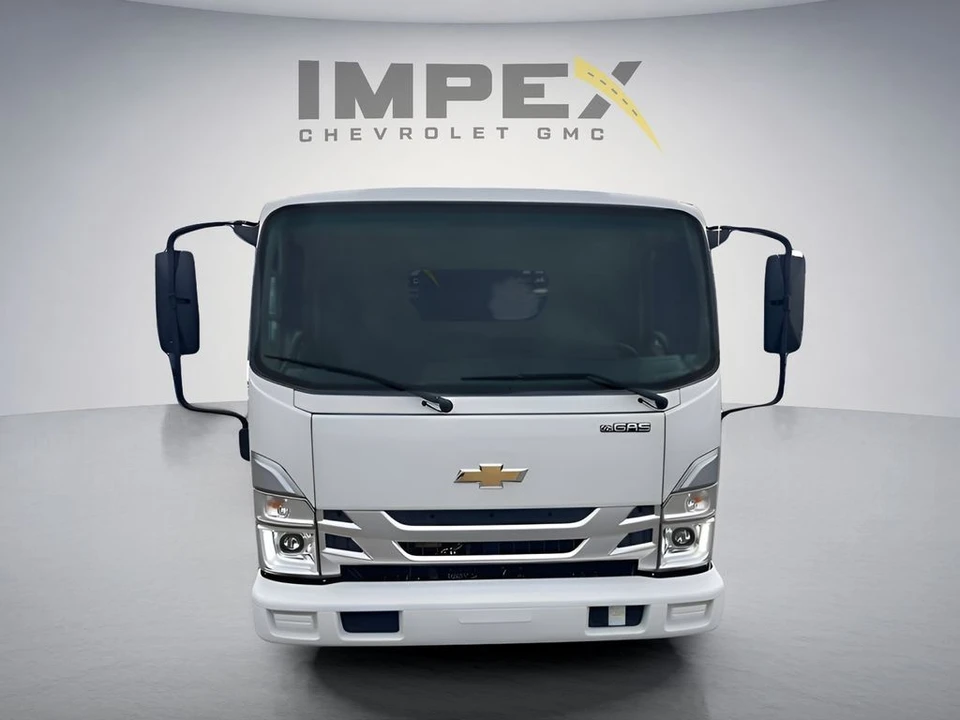2024 Chevrolet Silverado - Image 8 of 29
