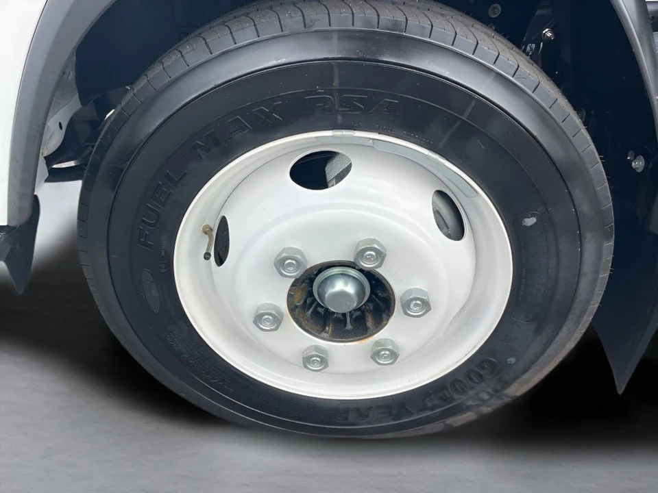 2024 Chevrolet Silverado - Image 29 of 29
