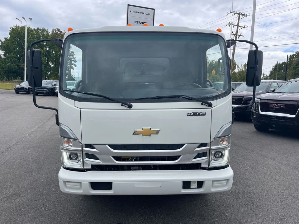 2024 Chevrolet - Image 8 of 12