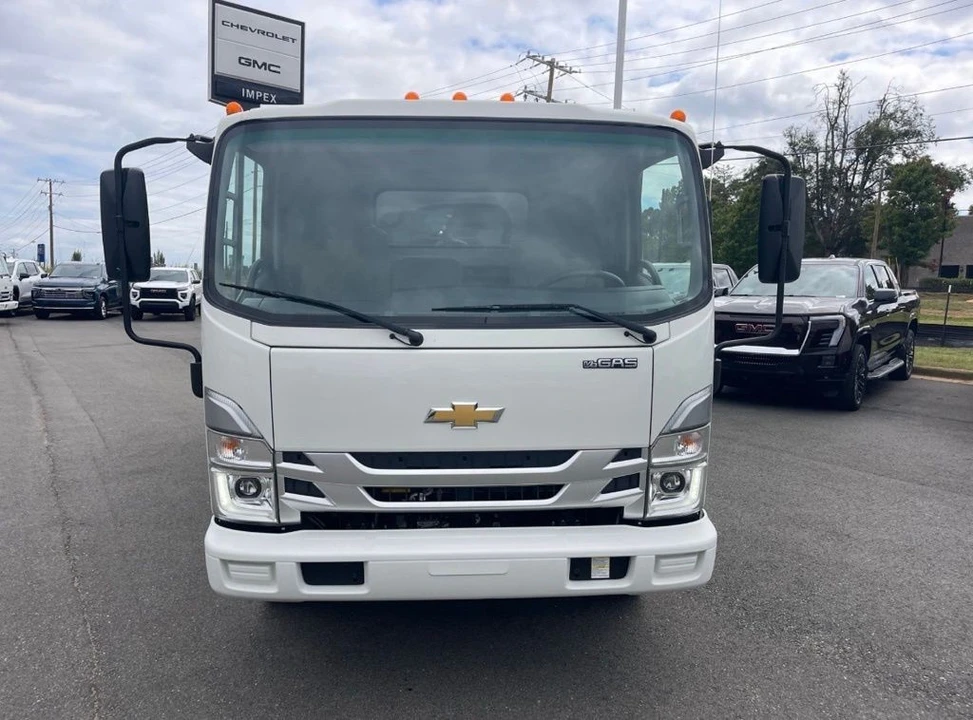 2024 Chevrolet Silverado - Image 8 of 12