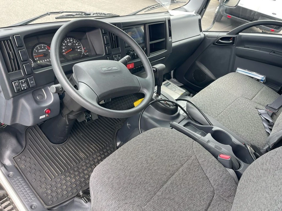 2024 Chevrolet - Image 10 of 12