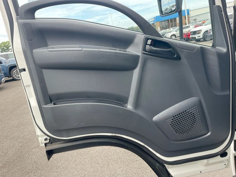 2024 Chevrolet - Image 19 of 21