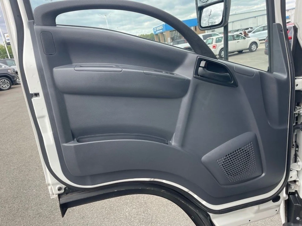 2024 Chevrolet - Image 19 of 21