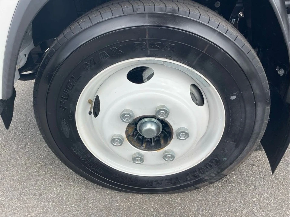 2024 Chevrolet - Image 23 of 31