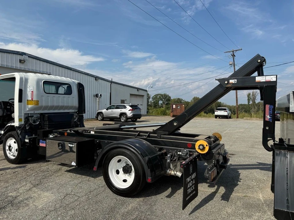 2024 Chevrolet - Image 29 of 31